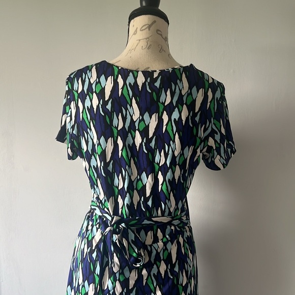 Diane von Furstenberg SILK ZOE DRESS IN TWIGGS MULTI GREEN 10 - Picture 4 of 5